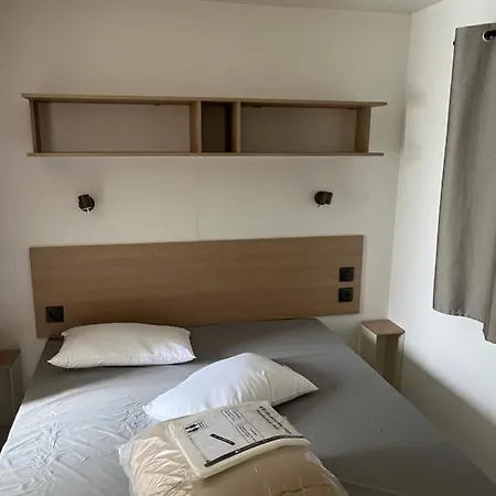 Mobilhome 4 Personnes Climatise Camping Les 7 Fonts * 아그